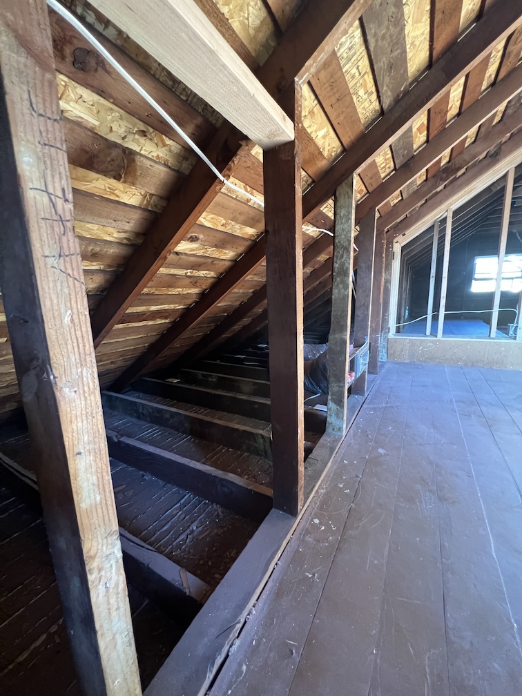 Whole Home Renovation by Complete Construction - Before Image Whole Home Renovation by Complete Construction - Before Image
